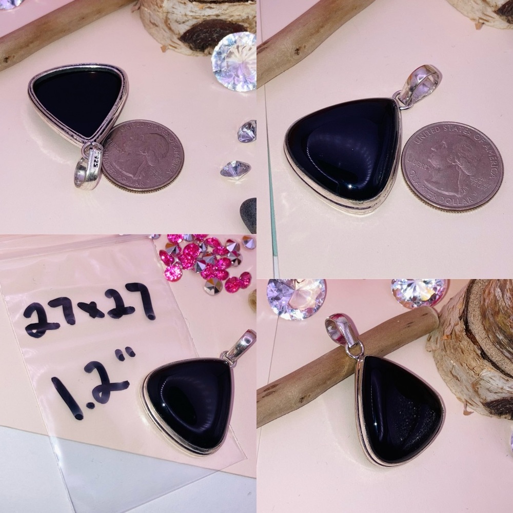 Triangle Pendant Necklace-onyx - Picture 5 of 5
